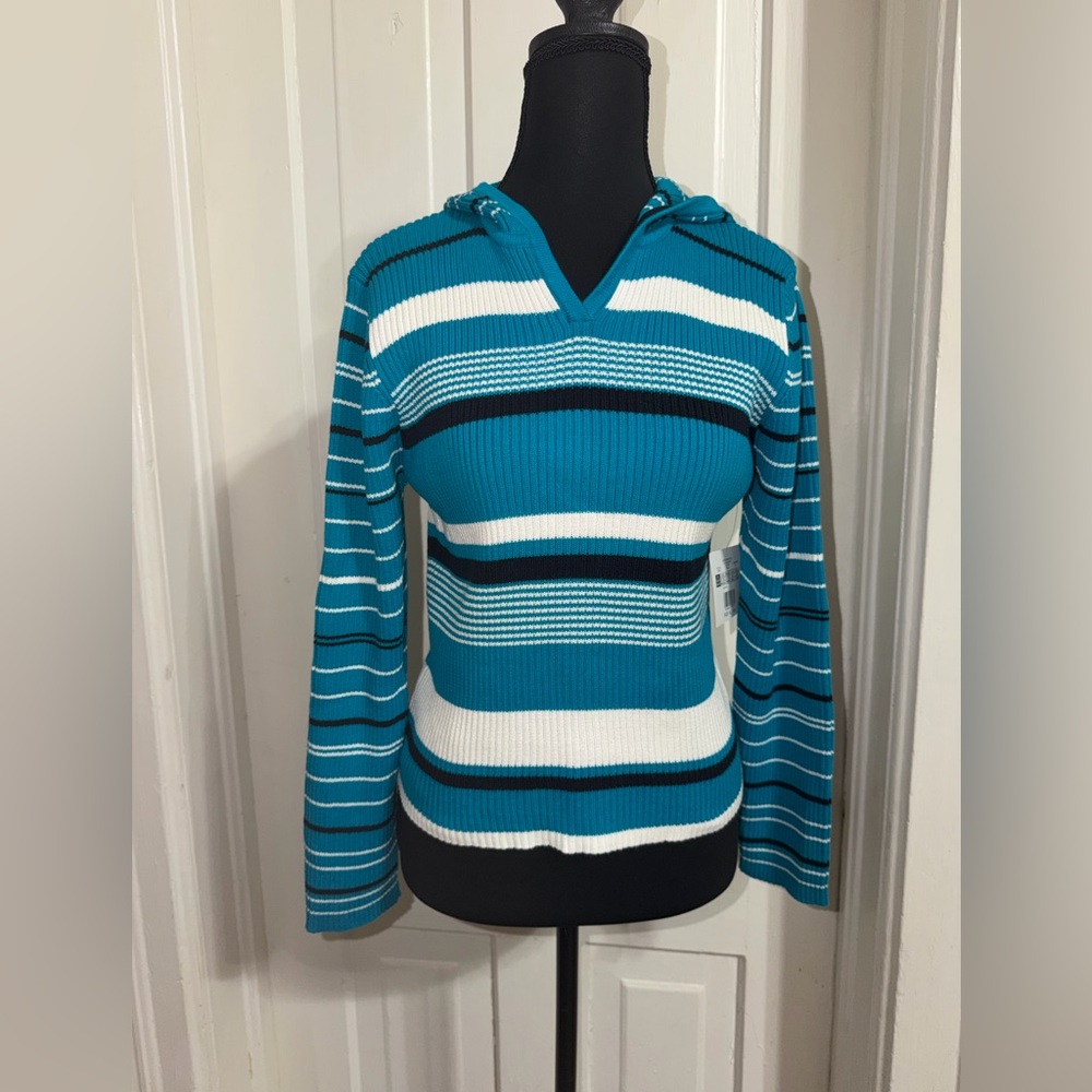 NWT Women's juniors global ID XL shirt, Striped Teal‎ and White Women's Sweater
